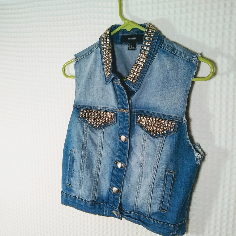 FOREVER 21  Chaleco size Small